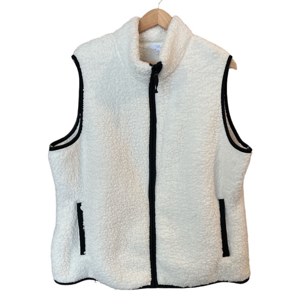 Time and Tru vest faux Sherpa fleece white w/ black details size 1X